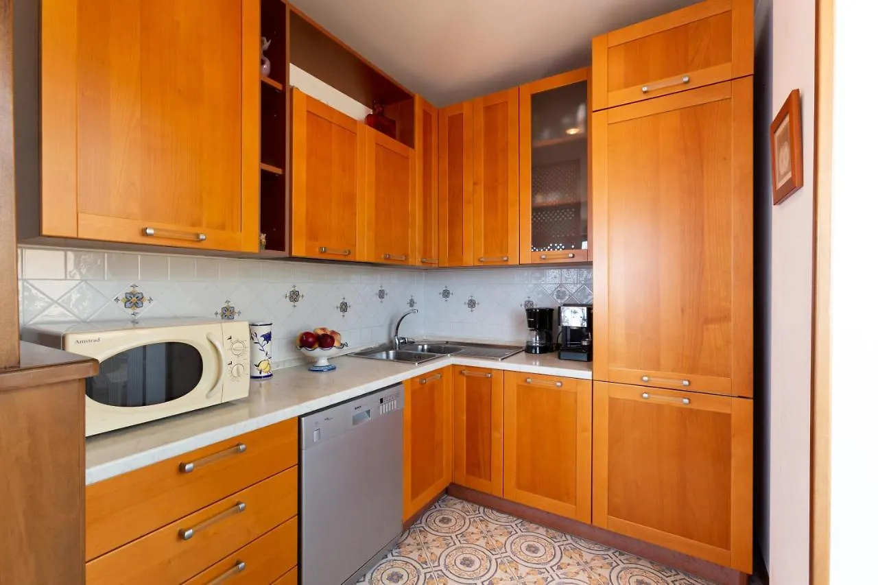 Mondello Wonderful Seaview Apartment X6
